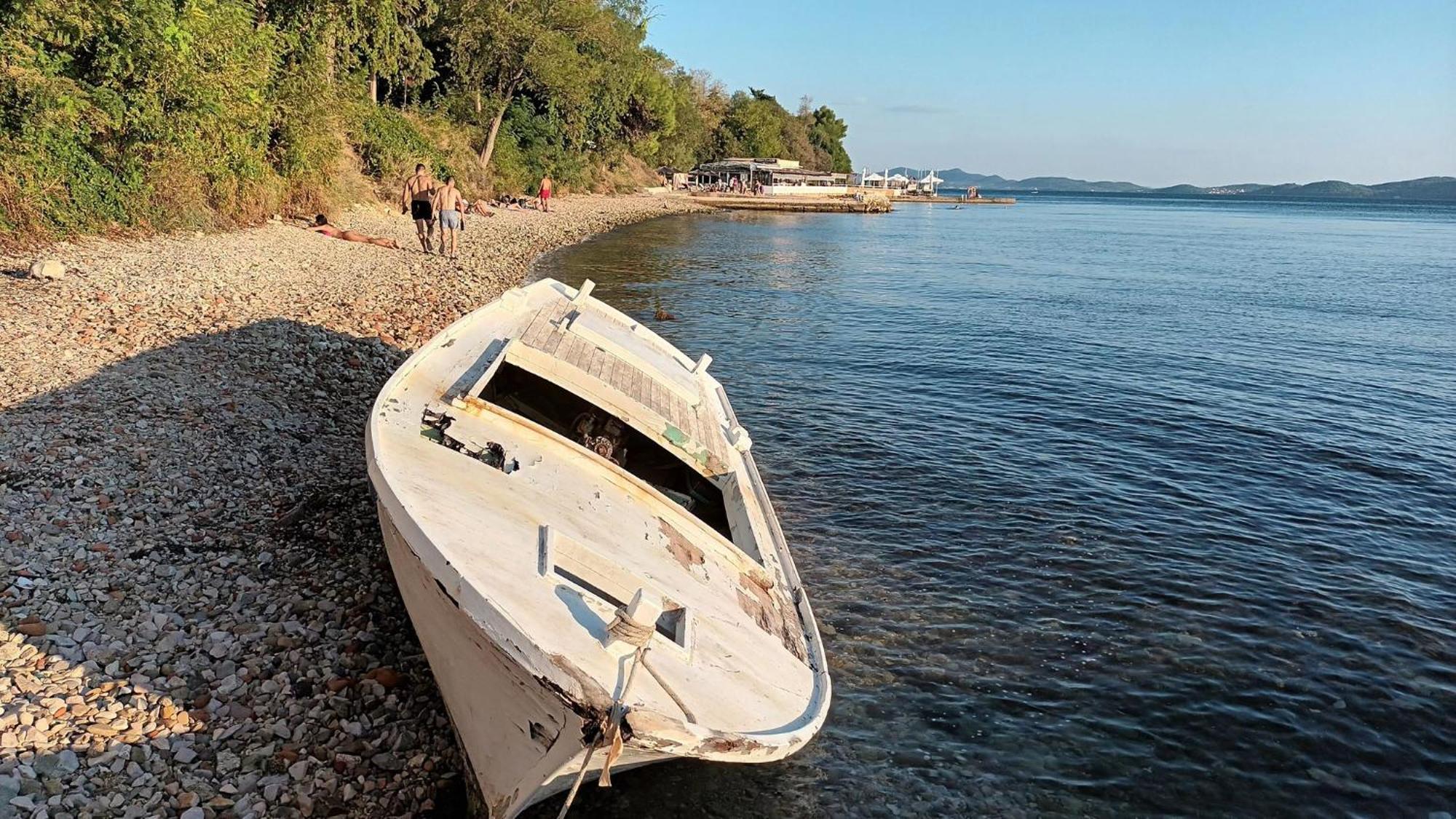 Studio Apartman Casper Zadar Bagian luar foto