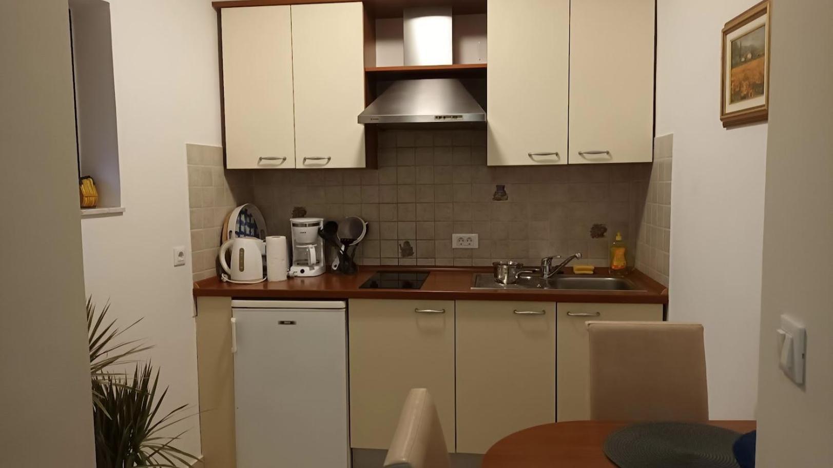 Studio Apartman Casper Zadar Bagian luar foto